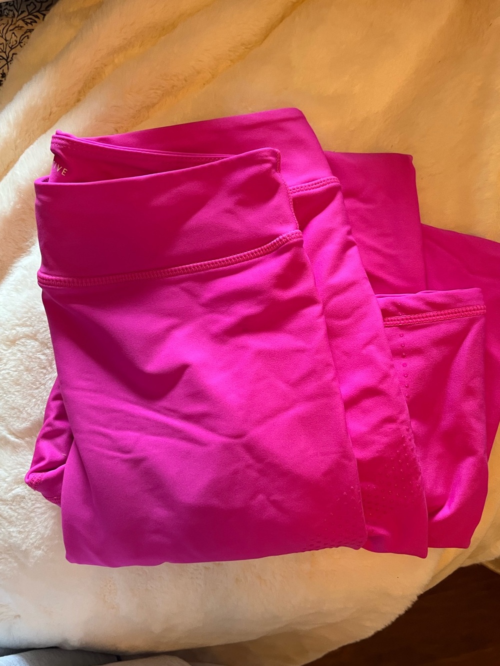 White Fox Active Hot Pink Leggings